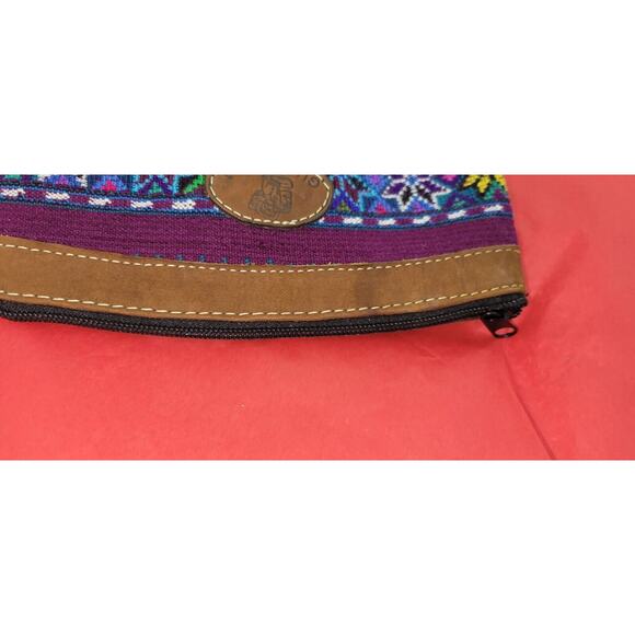 Guatemala Handmade Stitched Bright Colors Star Pattern Zip Top Small Hand Purse - Picture 6 of 6